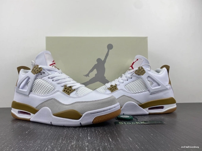 SB 4 DR5415-120 Retro Jordan 0807